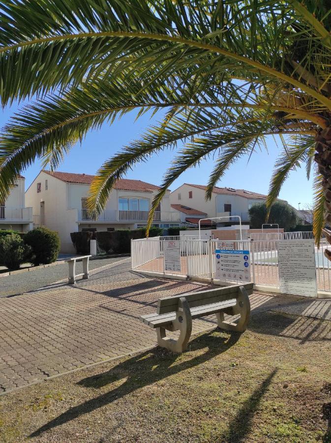 Au mouillage, appartement 2 pièces plage de Pontaillac Vaux-sur-Mer Extérieur photo