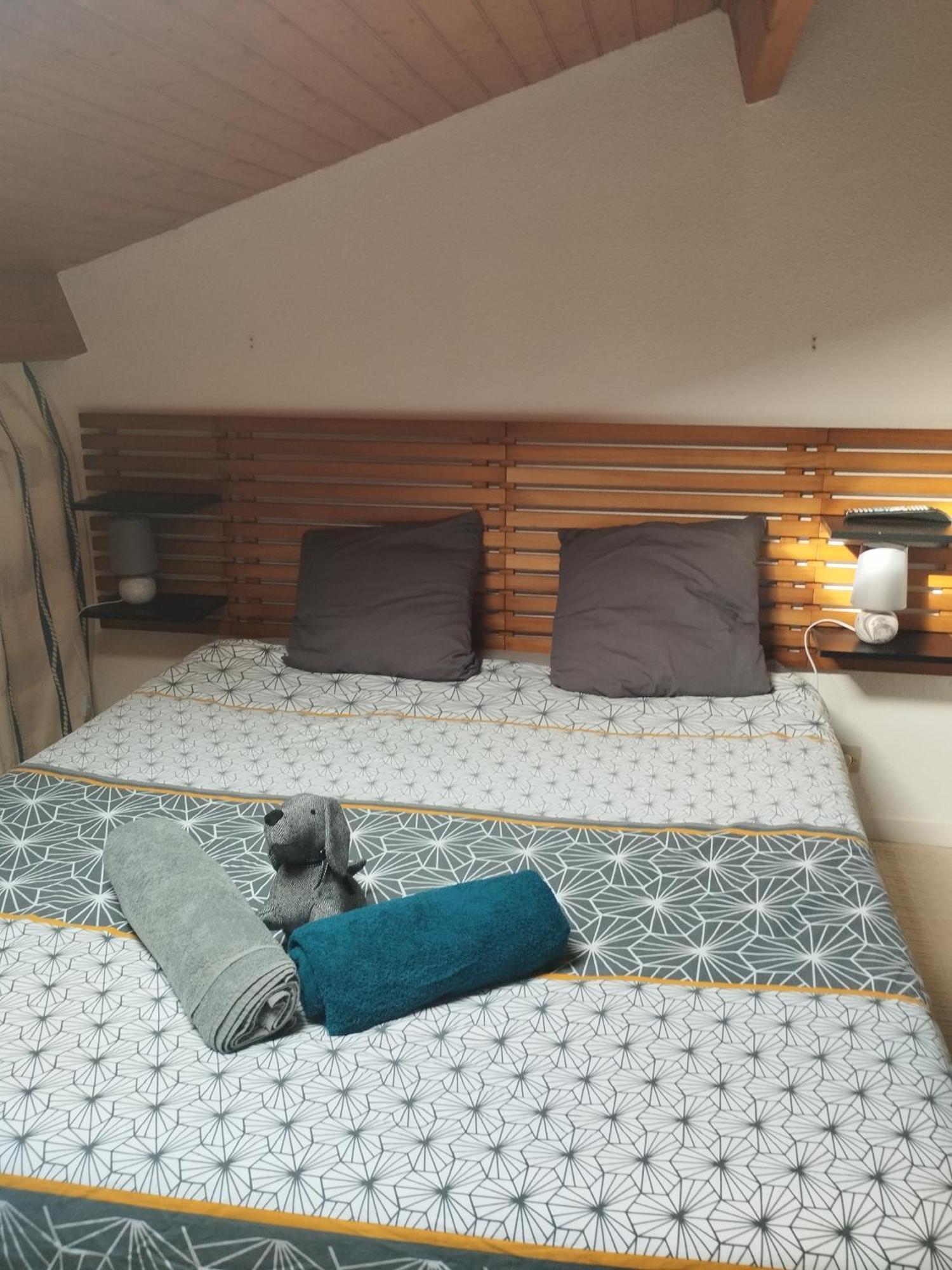 Au mouillage, appartement 2 pièces plage de Pontaillac Vaux-sur-Mer Extérieur photo